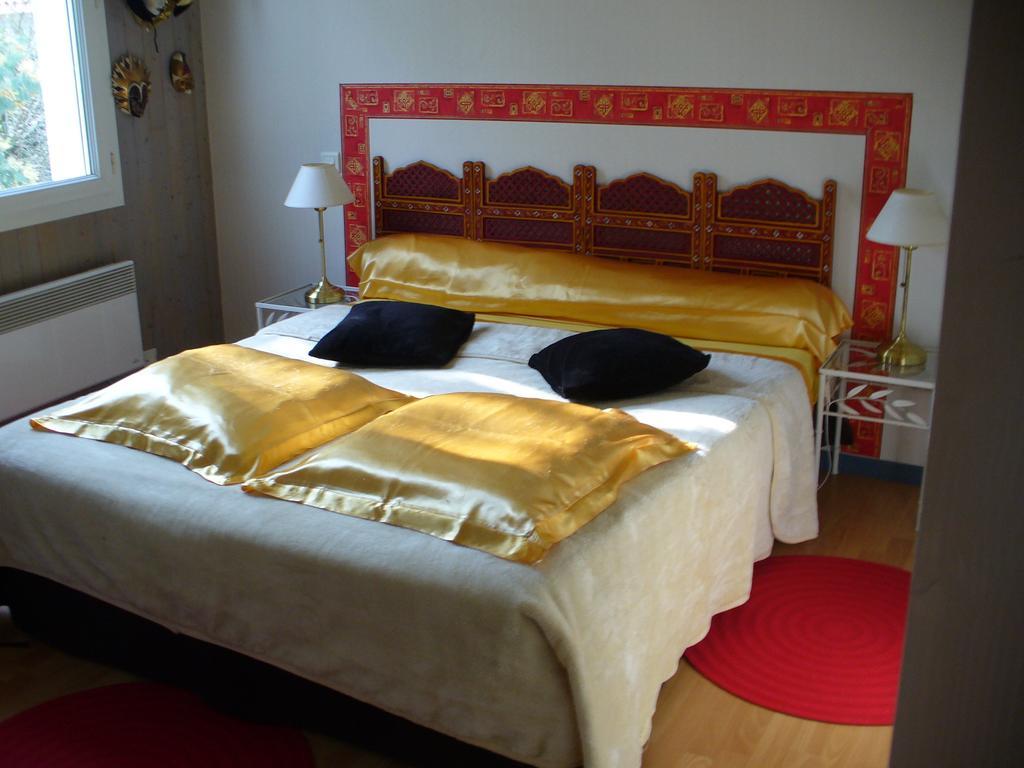 Chambre D'Hotes Dyrslot Bed & Breakfast Saint-Denis-de-Pile Ngoại thất bức ảnh